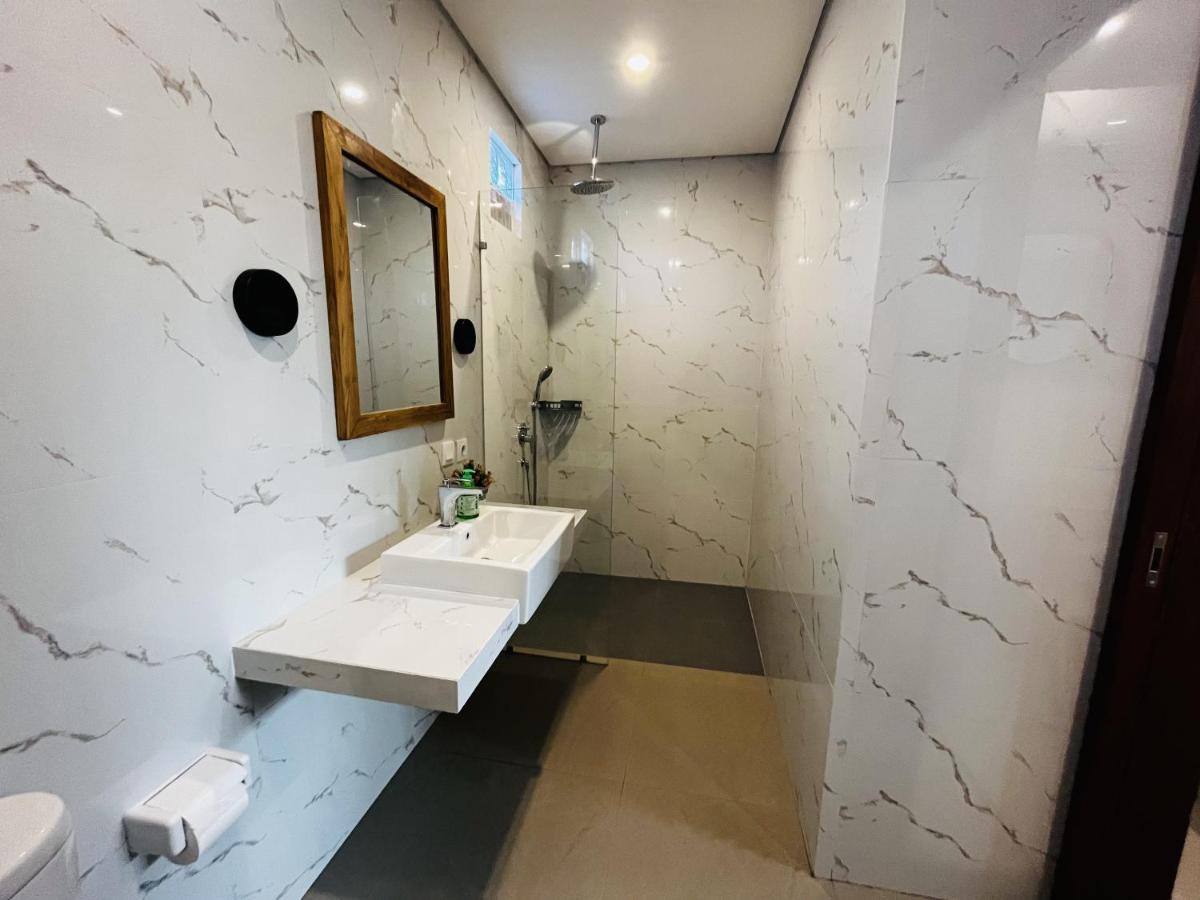 Cecillia Guesthouse Canggu المظهر الخارجي الصورة